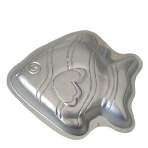 Wilton 2006 Tropical Clown Fish Cake Pan